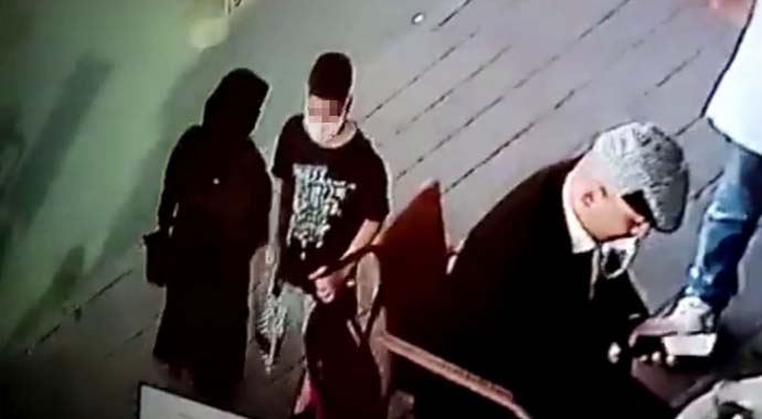 Hırsızlar sadaka kutusuna da göz dikti